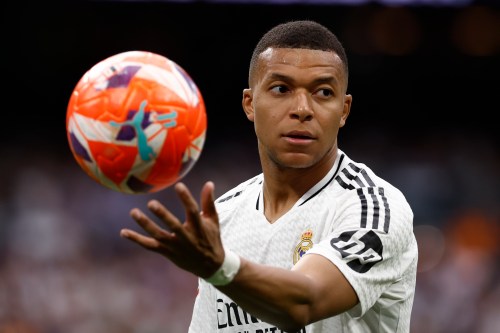 Mbappe Have Hospitalized : Worry World Star Get Illness Now